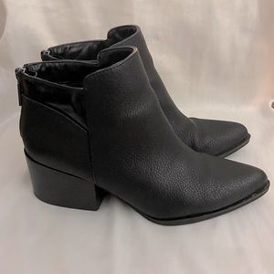 Vera Wang Booties